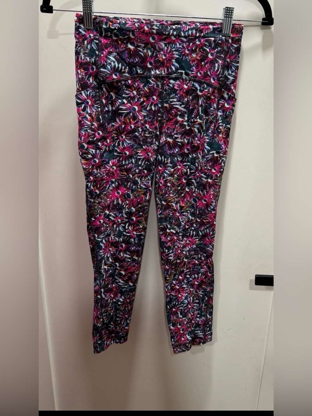 Lululemon Speed Tight Leggings size 4